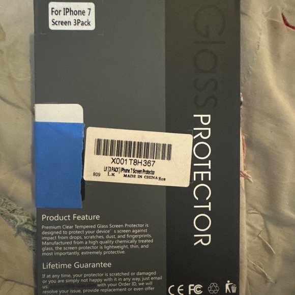 iPhone 7 screen protector 2 pack - Picture 6 of 6